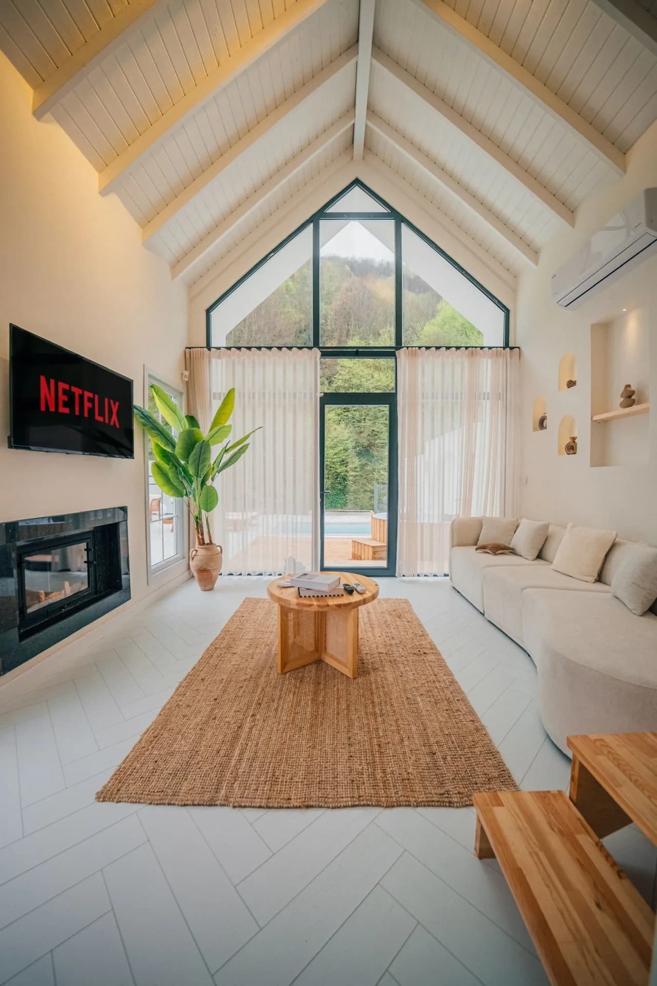 Beyaz Serenity Loft